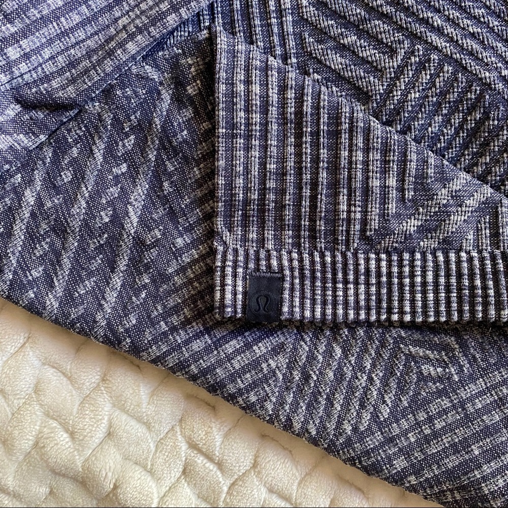 Lululemon Long Sleeve Shirt - Picture 3 of 3